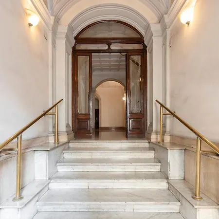 Relais Quinto Piano Рим